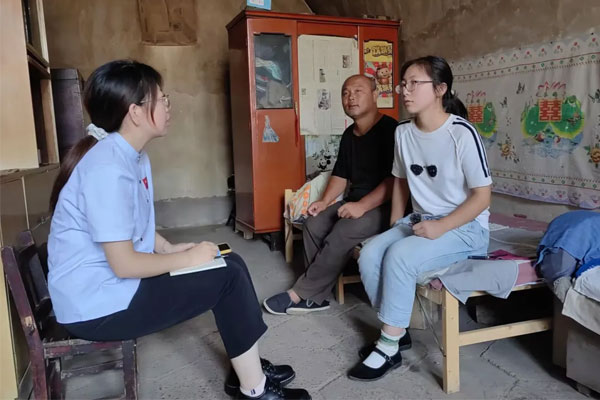KOK娱乐集團扶貧辦走訪