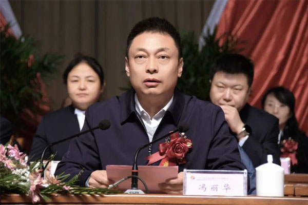 上黨區區長馮麗華講話